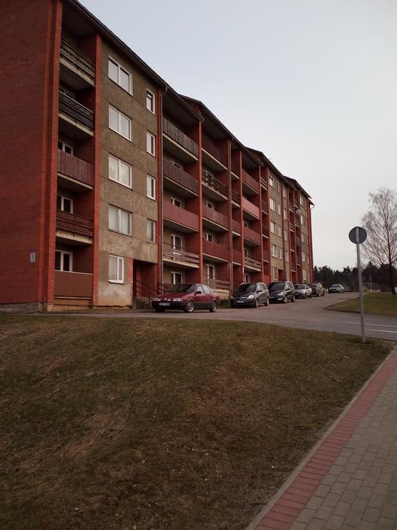 Kalbakas Apartamenti Smiltene Exterior photo